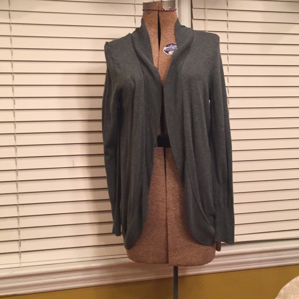 Open Front Grey Cardigan!